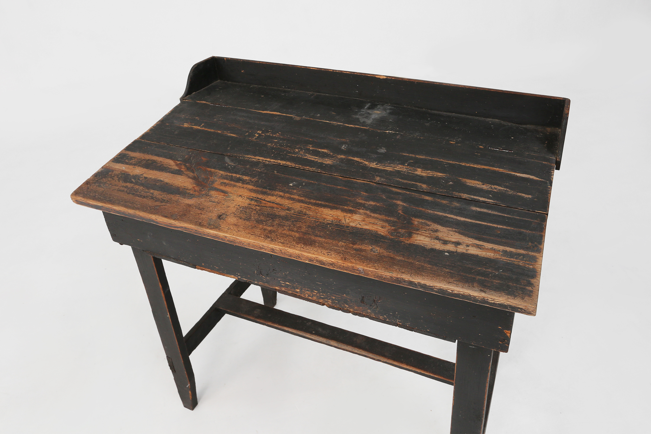 Desk Swedish 19th century black original paintthumbnail